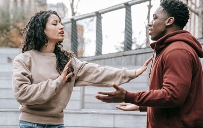 The Emotional-Load Imbalance: How Women Can Recognize It in Relationships