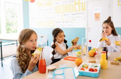 When Parents Should Put a School-Lunch Accommodation Request in Writing