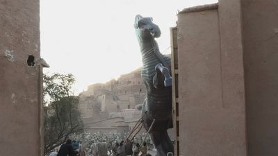 An Odyssey Fan Did Maybe The Coolest Thing I've Seen With The Trojan Horse Popcorn Bucket