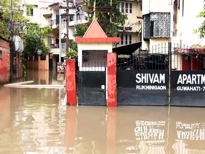 Assam flood toll reaches 100 with two more deaths; nearly 1.4 lakh people affected
