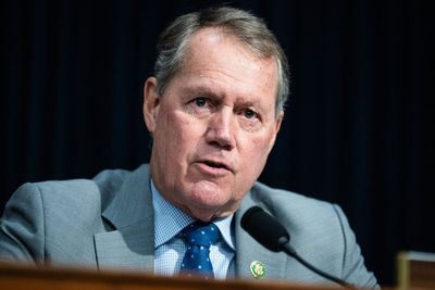 Democrat Ed Case bucks insurgent trend in deep-blue Hawaii district