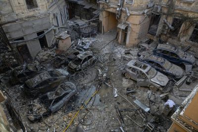 Five dead in new Russia, Ukraine strikes