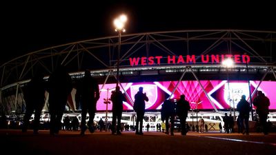 “The London Stadium made West Ham worse defensively. It’s an optical illusion and doesn’t have the ‘smell’ of football” Tony Gale on why his old side struggles on home soil