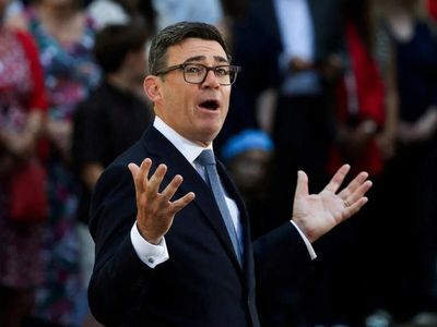 UK PM Andy Burnham vows crackdown on subscription traps, fake discounts