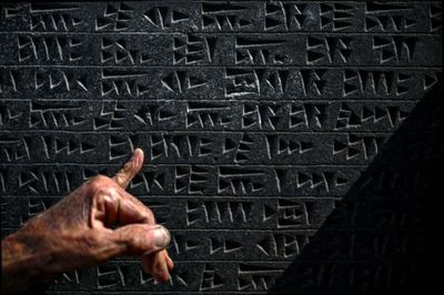 Self-taught Turkish 'linguist' keeps dead language alive