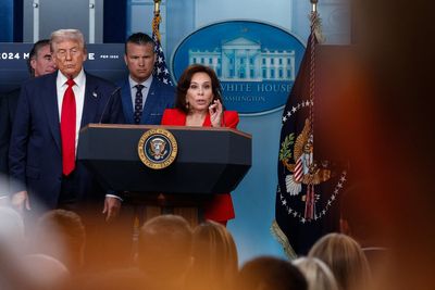 Trump says Jeanine Pirro ‘folded like an umbrella’ over Reflecting Pool vandal case