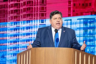 JB Pritzker Demands Big Oil Return 'Windfall Profits' as Iran’s Hormuz Demands Threaten Another Gas Price Spike