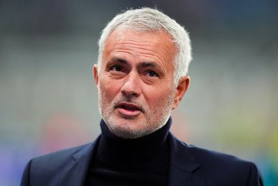 Jose Mourinho turned down chance to succeed Sir Alex Ferguson at Manchester United
