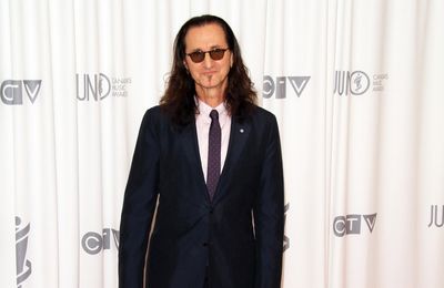 Geddy Lee’s eerie bird encounter makes him wonder if it was late Rush bandmate Neil Peart