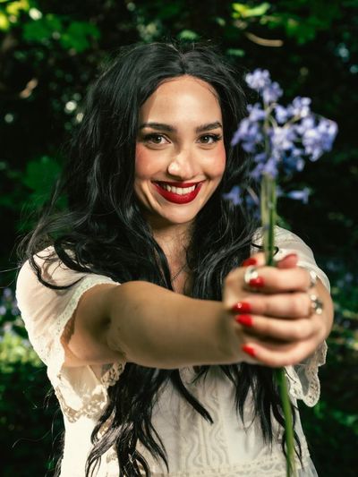 ‘Men have 30 seconds to get a laugh. Women have 10’: standup Bella Hull on proving herself in rough clubs