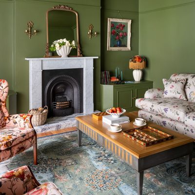 Do you have a conversation-first living room? Experts reveal 5 top tips on how to create a lounge that’s less about a screen and more about the people in it