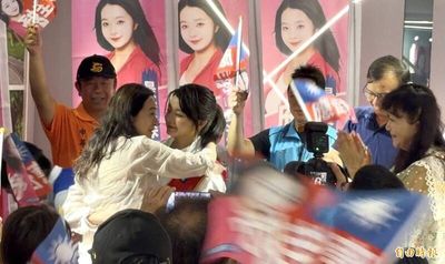 藍白搶票大亂鬥！應佳妤參戰中正萬華 鍾小平、吳怡萱壓力倍增