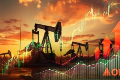Oil Jumps 3%, Yields Climb as Hormuz Hopes Fade: Stock Market Today