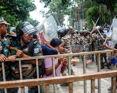 Police use teargas on young Indians as government jobs protest escalates