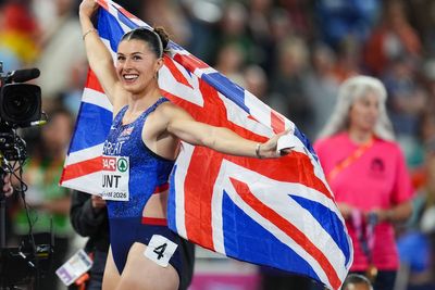 Sprinter Amy Hunt takes gold on opening day of European Athletics Championships