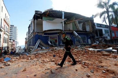 Colombia declares state of emergency after quake kills 111