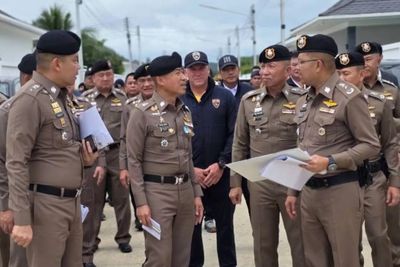 13 foreigners arrested in property-nominee blitz in Hua Hin