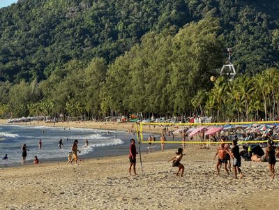 Call for more help for illegal Phuket hotels