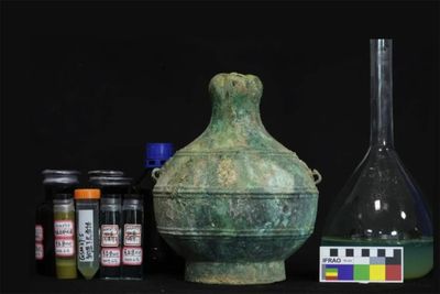 2,300-year-old wine found near Great Wall ruin