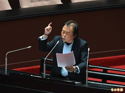 王世堅主張修憲前維持監院運作 談廢死直言：加害人不配擁有生命權