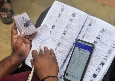 Supreme Court seeks data on West Bengal SIR appeals before tribunals