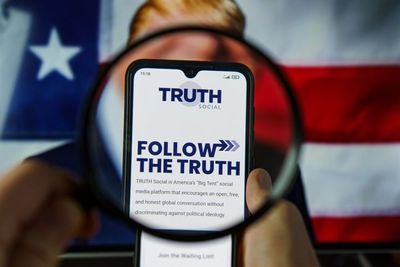 Peter Schiff Slams Trump’s $100K Truth Social Early-Access Deal Despite Voting for Him: '… Makes My Criticism More Credible'