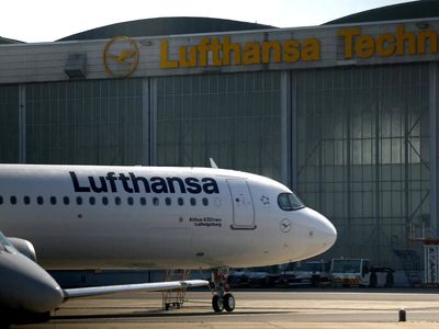 Lufthansa, German pilots' union agree process to resolve labour disputes