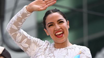 Alexandria Ocasio-Cortez announces she’s freezing her eggs, teases 2028 presidential run, ‘Don’t be weird about this’