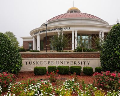 An HBCU has banned durags and bonnets. That reinforces anti-Blackness