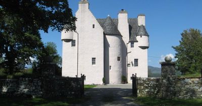 Standing stones at A-listed castle retrospectively refused planning permission