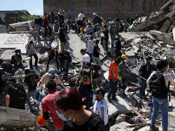 Colombia quake death toll exceeds 200 as rescuers race to find survivors