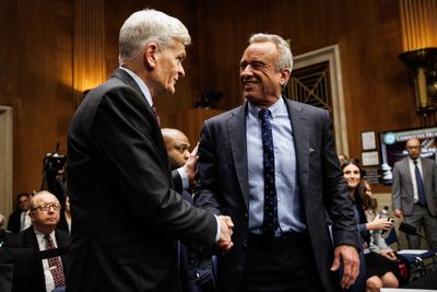 Dr.-turned-Sen. Bill Cassidy who confirmed RFK ripped online for criticizing vaccine plan