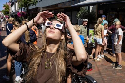 Solar eclipse tracker: When will it peak in your area?