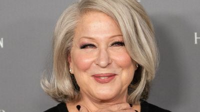 Bette Midler's '80s NYC Apartment Featured an 18th-Century Furnishing That's Becoming a Sleeper Hit for 2026