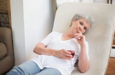 7 Menopause Symptoms Women Often Mistake for Ordinary Summer Fatigue
