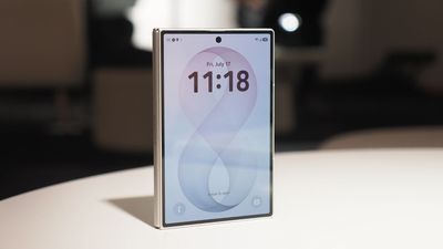Samsung Galaxy Z Fold 8 is a "smash hit", which is great news for Apple and the iPhone Ultra