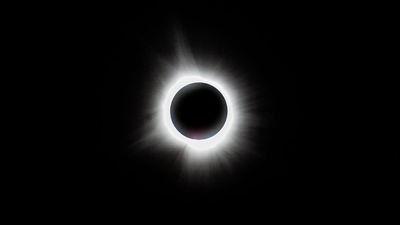 Thinking of trying to photograph the eclipse? I tried so hard to shoot the last one with my iPhone Pro Max and my DSLR — but in the end I'm glad I abandoned both