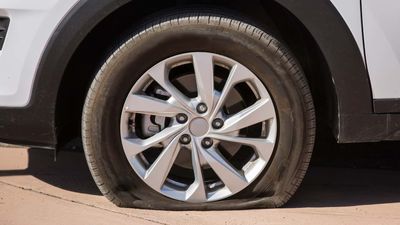 Can You Actually Drive On A Flat Tire? It Depends On The Tire