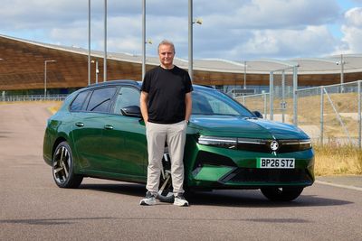 Vauxhall Astra Electric Sports Tourer review – is this the best EV for dogs?