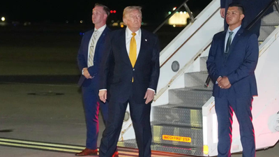 Over 100 aides, journalists flew on as unwitting decoys after Trump secretly switched planes in Turkey