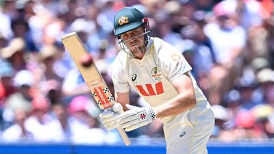 Heat on Green as Australia name first Test side