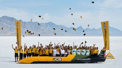 Hydrogen JCB Hydromax Crushes FIA World Record With 406.320 MPH
