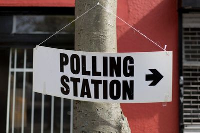 What time is the Clacton by-election result announced and is there an exit poll?