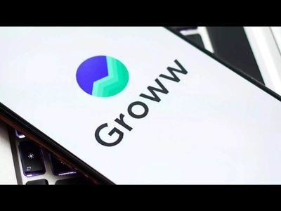 Groww shares climb 2% after July client additions; market share rises to 28.88%