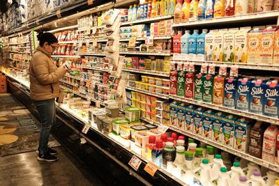 FDA Proposes Requiring Companies to Report Food Additives That Now Reach Grocery Shelves Without Federal Review