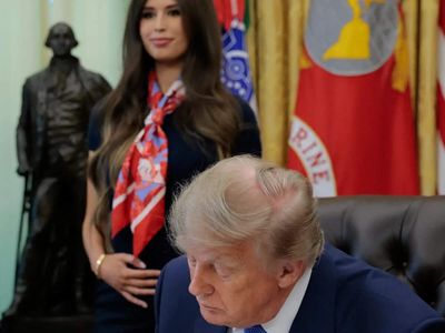 'Is she getting electrocuted?' The real reason the woman behind Trump wouldn't stop nodding