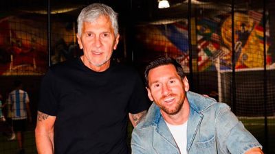 Lionel Messi Contemplates Sudden Retirement in Heartfelt Tribute to Late Father
