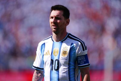 Lionel Messi gives major retirement hint as he mourns father’s death