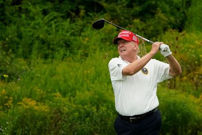Trump’s pet DC golf project is literally sinking into the Potomac