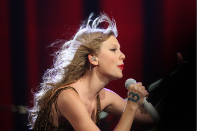 Donald Trump Compared to Taylor Swift After Secret Catering Truck Escape Amid Missile Threat